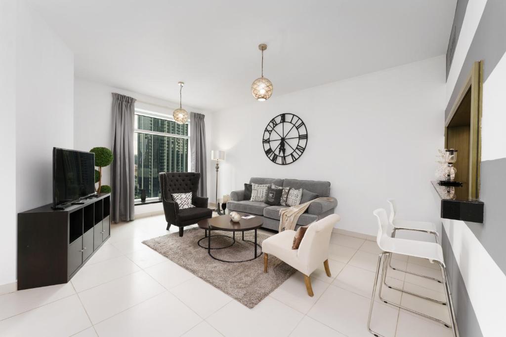 هتل میزون پریوه - سوپر آپت وید برج خلیفه، فونتین و اپرا ویوز - Maison Privee - Superb Apt with Burj Khalifa, Fountain & Opera Vws