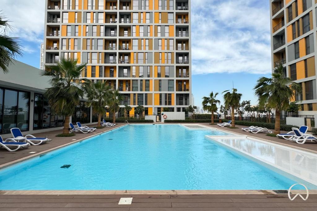 هتل اورایا - مدرن 2بی آر هاون ویت سیتی ویوز این دبی پروداکشن سیتی - Oraya - Modern 2BR Haven with City Views in Dubai Production City