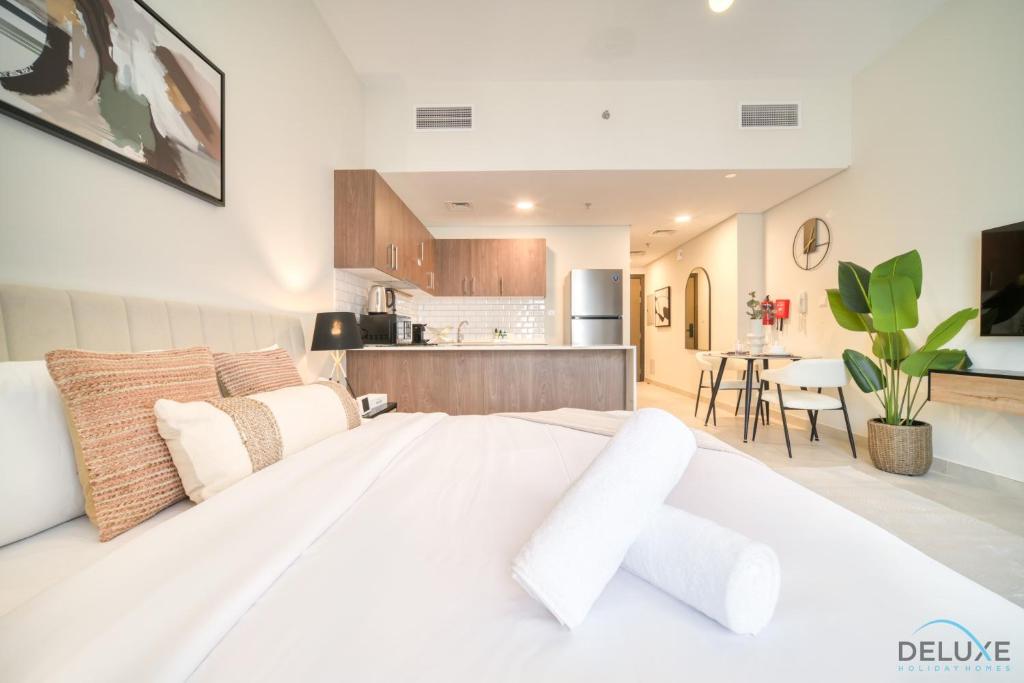 هتل استایلش استودیو آپارتمان ات کاسا گراند، جی‌وی‌سی بای دلاکس هالیدی هومز - Stylish Studio Apartment at Casa Grande, JVC by Deluxe Holiday Homes