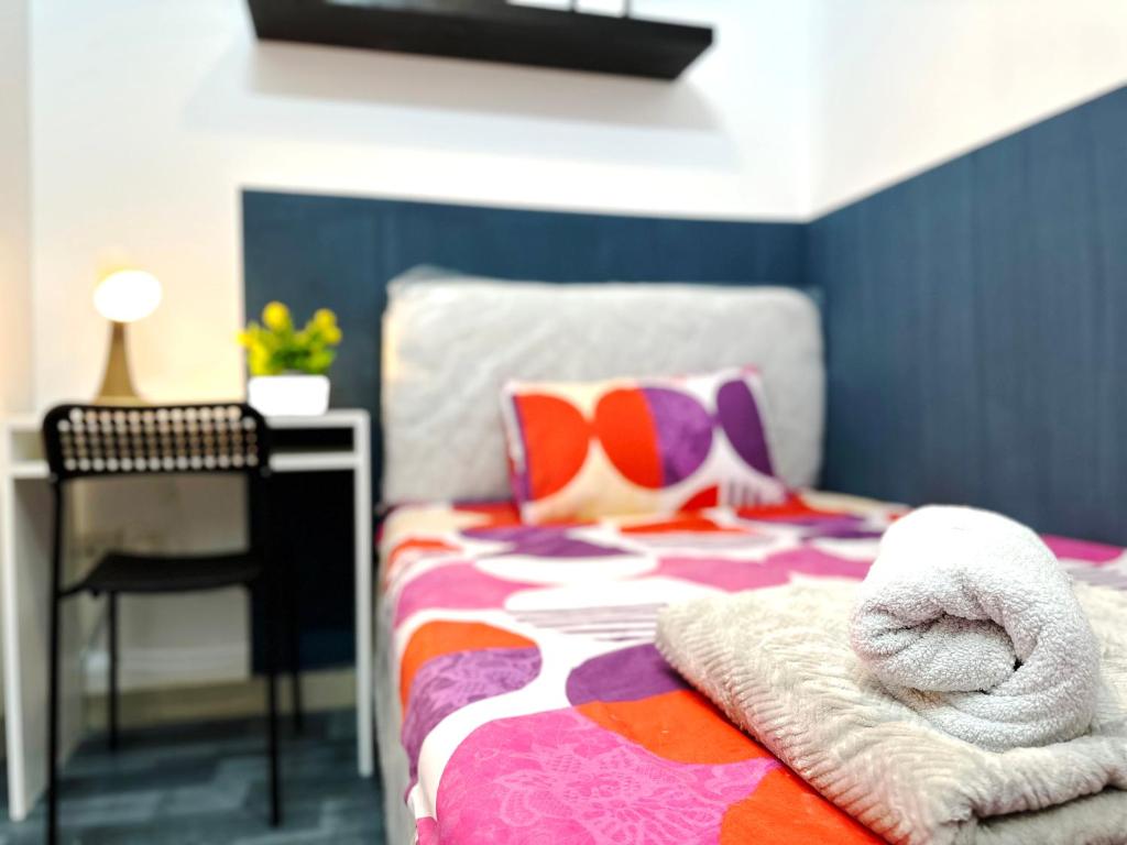 هتل دلاکس کاپل پارتیشن روم این تکوم نییر مترو Deluxe Couple Partition Room in Tecom Near Metro