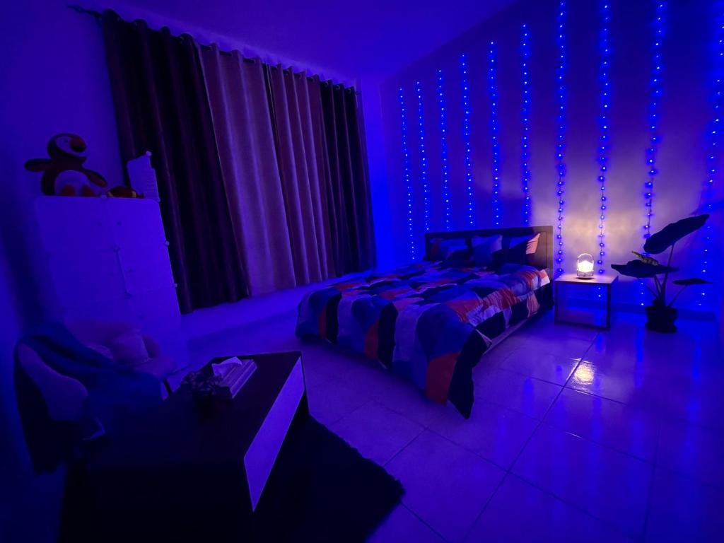 هتل استرس-فری کازى پرایوت روم - هارت اوف د سیتی Stress-Free Cozy Private Room - heart of the city