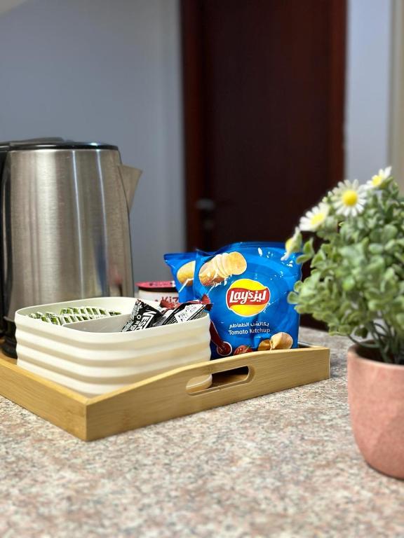 هتل لاکس-روم این دیرا دی ایکس بی نِر یونین مترو بای زد-رزیدنس - Lux-Room in Deira DXB near Union Metro by Z-Residence
