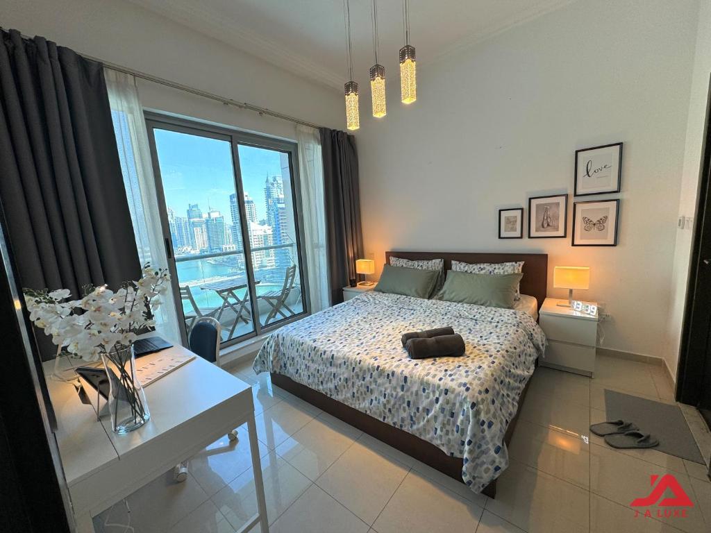 هتل لاولی دبی مارینا ویو 1BR آپارتمان در بی سنترال تاور - Lovely Dubai Marina View 1BR Apartment in Bay Central Tower