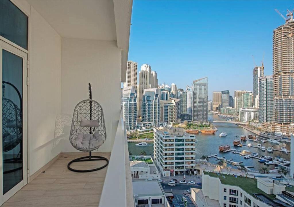 هتل دبی سامر گت‌اوی! 2-بد وید مارینا ویوز - Dubai Summer Getaway! 2-Bed with Marina Views