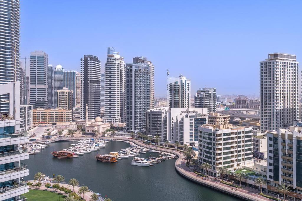 هتل سامر دیلایت! کُزی 1 بد یونیت این دبی مارینا - Summer Delight! Cozy 1 Bed Unit in Dubai Marina