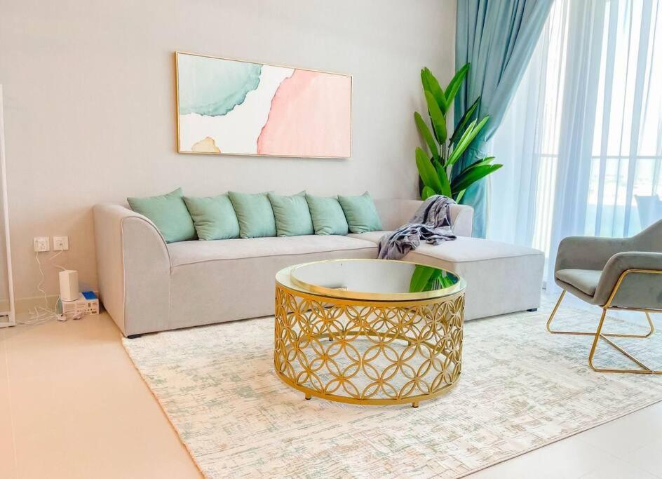 هتل ۱۵۰۷ انجوی یور استی این د گرند ویت پکول - 1507 Enjoy your stay in the Grand with pool