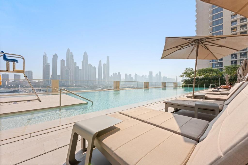 هتل سیلک هاوس بیچ وایبز تاور ویت پرایوت بیچ - Silkhaus Beach Vibes Tower with Private Beach
