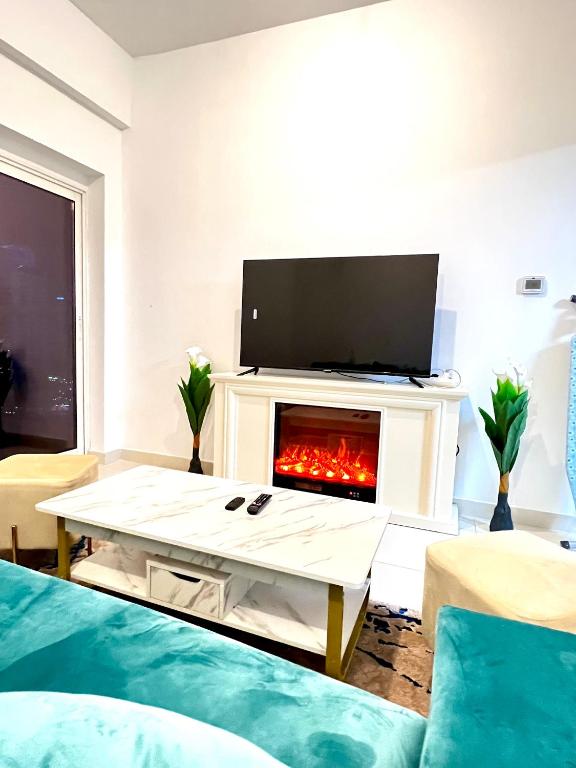 هتل اِلِگَنَت کینگ بِد برند نیو 1 بی‌اچ‌کی مارینا بی - Elegant King Bed Brand NEW 1 bhk Marina Bay