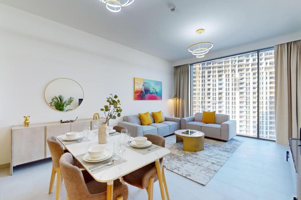 هتل کریک ریز تاور 1 - لوکیشنز - Creek Rise Tower 1 - Locations