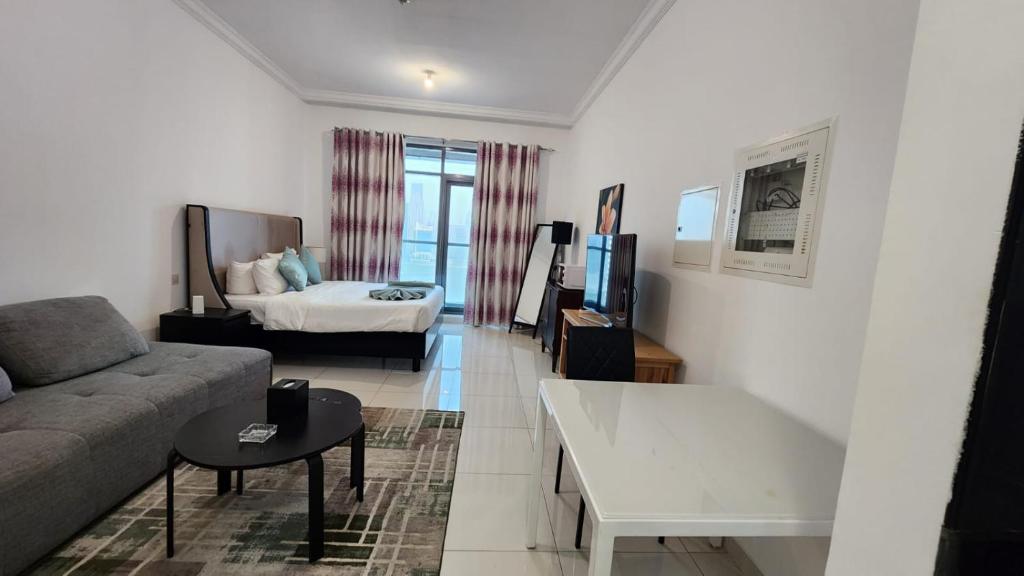 هتل دامک اکزکتیو بی این بیزنس بی - DAMAC Executive Bay In Business Bay