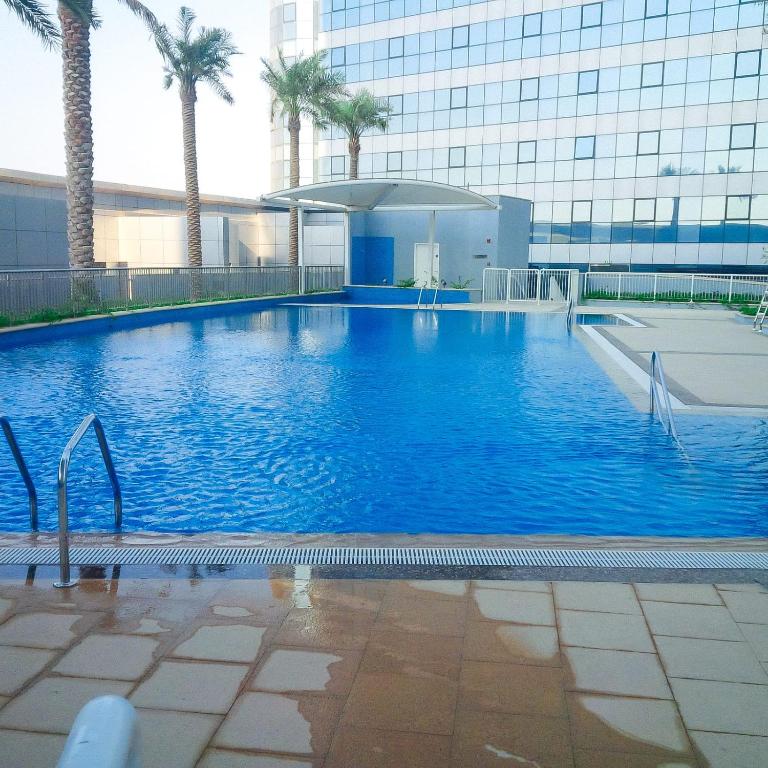 هتل ان ای هارف2907 لارج 1بی آر ویت پول اند جیم - NA Harf2907 Large 1BR with Pool&GYM