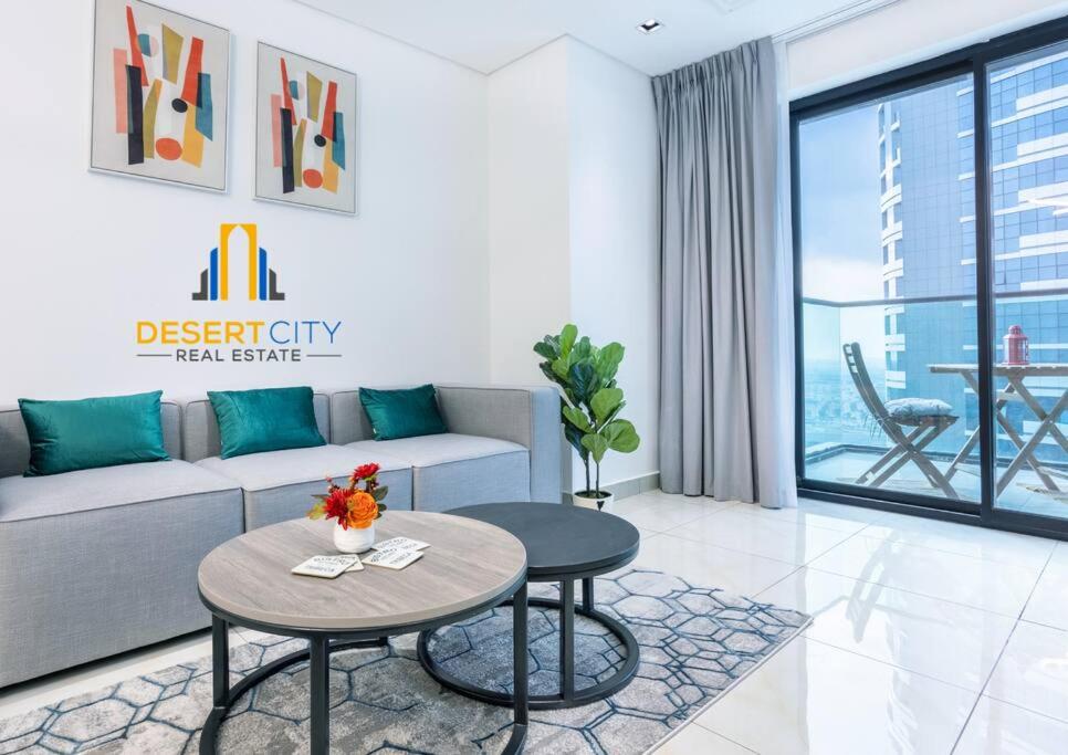هتل فلی فرنیشد استودیو این جی‌وی‌سی، هاستد بای دزرت سیتی استیز - Fully Furnished Studio in JVC, Hosted by Desert City Stays