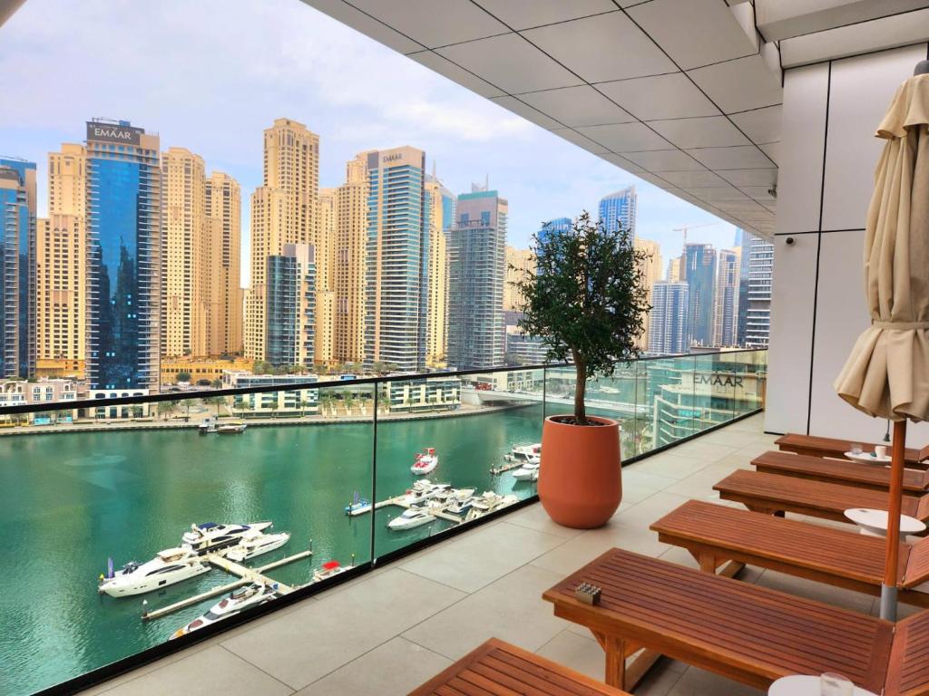هتل لاکچری آپارتمان در ویدا ریزیدنس مارینا - Luxury Apartment in VIDA Residences Marina