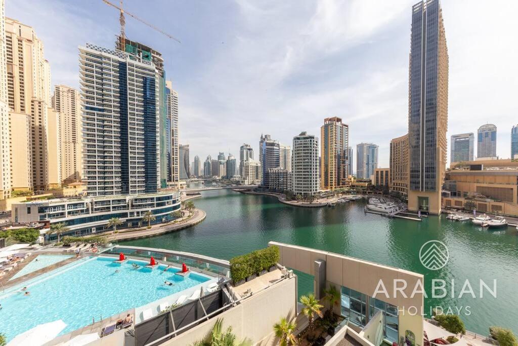 هتل فولی رنووتد 1 بد این مارینا - Fully Renovated 1 Bed in Marina