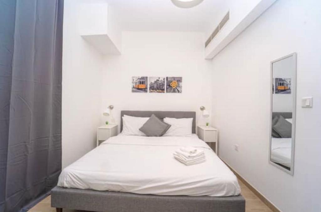 هتل استودیو کانورتیڈ تو 1 بی دی آر این د نوک کلوز تو مترو - Studio Converted to 1BDR in The Nook Close to Metro