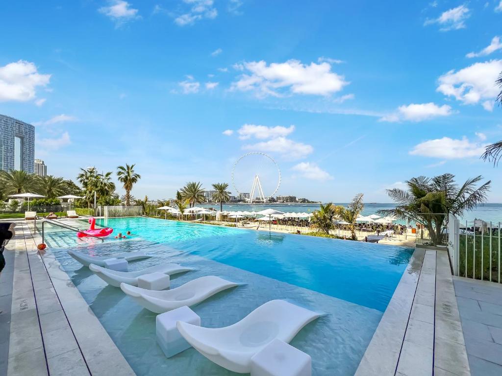 هتل فام لیوینگ - بیچفرانت 1-بد روم هوم این د هارت آف جی بی آر - FAM Living - Beachfront 1-Bedroom home in the Heart of JBR