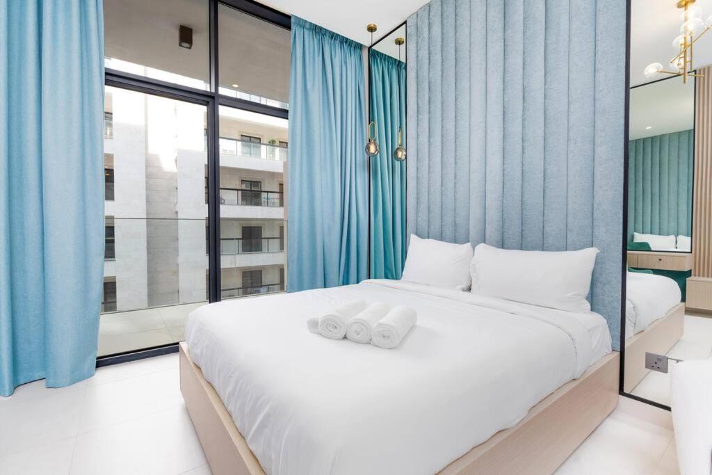 هتل استودیو - 3مین فروم مترو استیشن - وِست‌وود بای ایمتیاز - Studio - 3min from Metro station - Westwood by Imtiaz