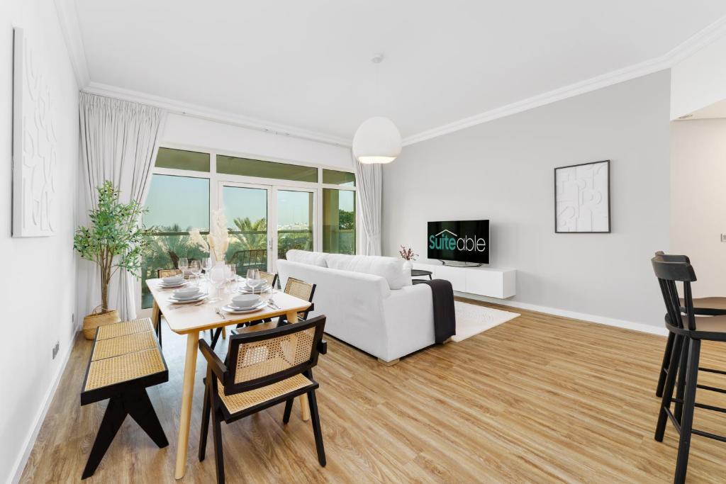 هتل لاکچری لیوینگ و پرایوت بیچ اند برج الماس دید - Luxury Living w private beach and Burj AlArab view