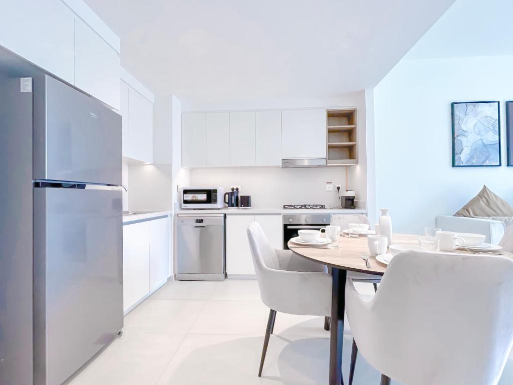 هتل استنینگ 2بدروم ویت بالکونی دبی مال اکسس - Stunning 2Bedroom with balcony Dubai Mall access