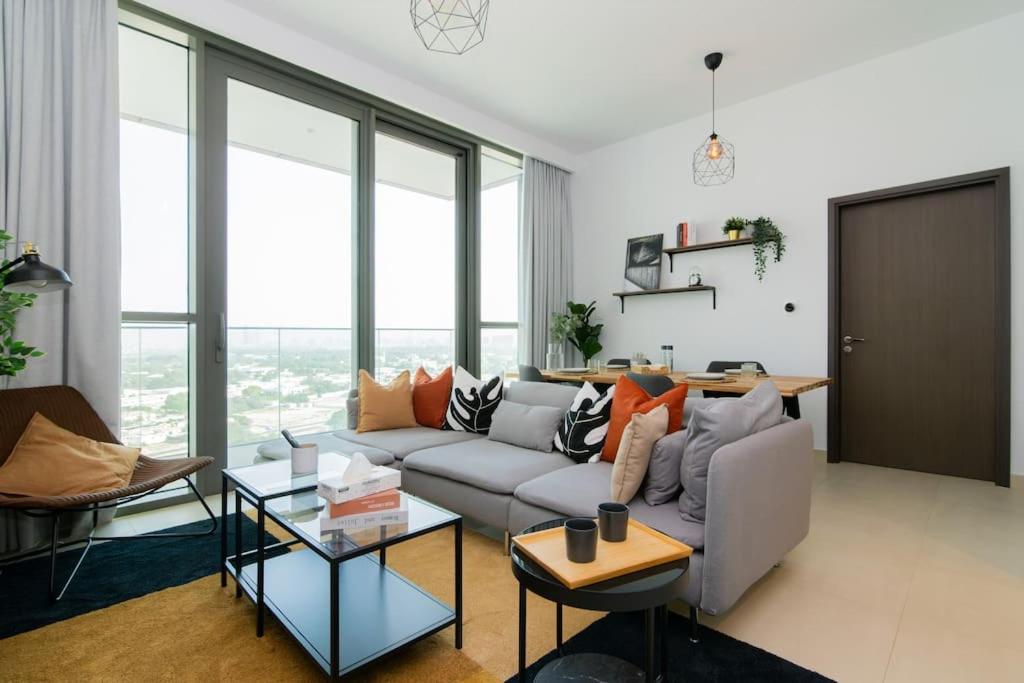 هتل الیته اسکیپ هالیدی هوم - 1 بی‌اچ‌کی گت‌اوی ویت دوبی مال اکسس - 1502 - Elite Escape Holiday Home - 1 BHK Getaway with Dubai Mall Access - 1502