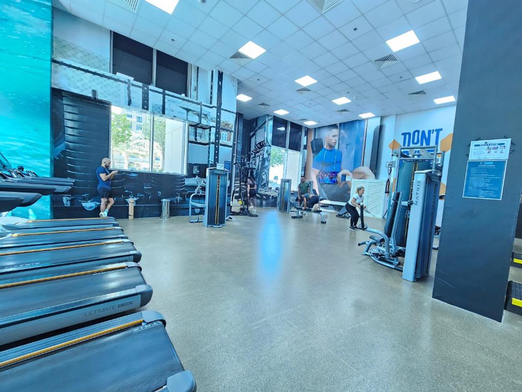 WelHome - Luxurious 2BR Apt at Noora Tower in Business Bay