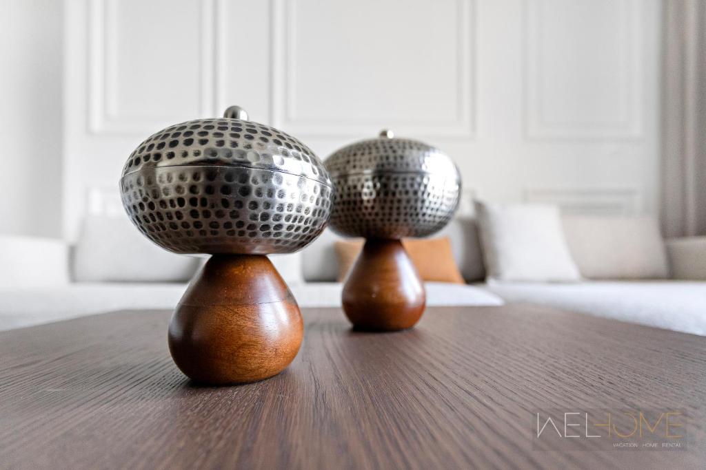 WelHome - Luxurious 2BR Apt at Noora Tower in Business Bay