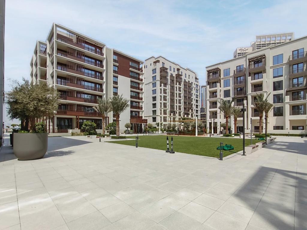 Vida Residence,Dubai Creek Beach - 1BR Apartment - Allsopp&Allsopp