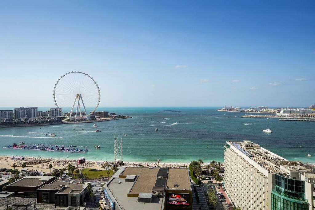 هتل مگنیفیستنت بیچ فرانت تو بدم روم ویت فول سی اند بیچ ویو - Magnificent Beachfront Two Bedroom With Full Sea & Beach View