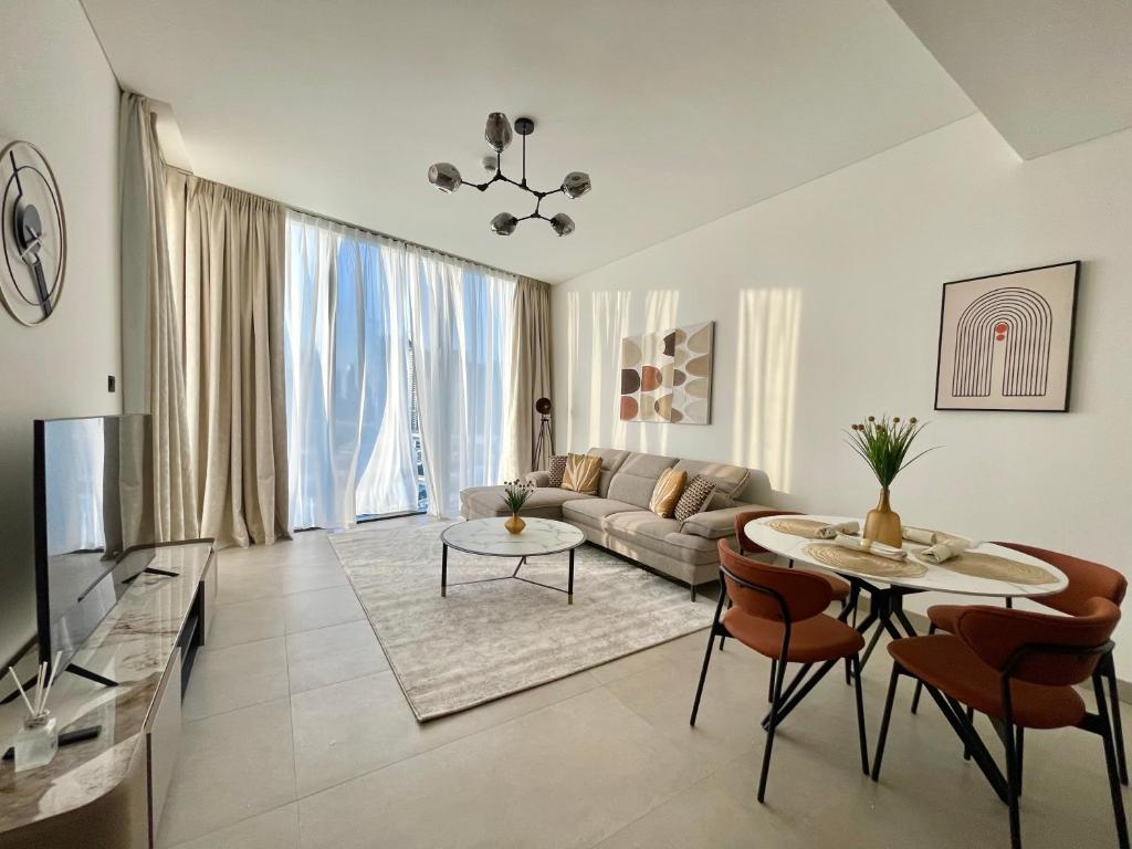 هتل اسپیشس 1 بی اچ کی این سوبها ویوز گراند - Spacious 1 BHK in Sobha Waves Grande