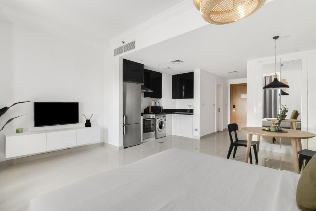 GuestReady - Cinza Moderna com Piscina e Ginásio