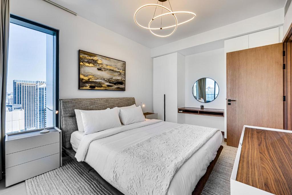 Luminous apartment in Vida Dubai Marina Residence