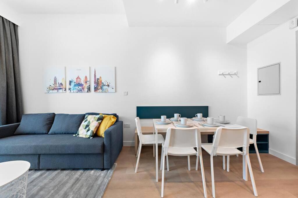 Exclusive Dubai Marina Two Bedroom Suite by Jumeirah Beach, Mall and Metro