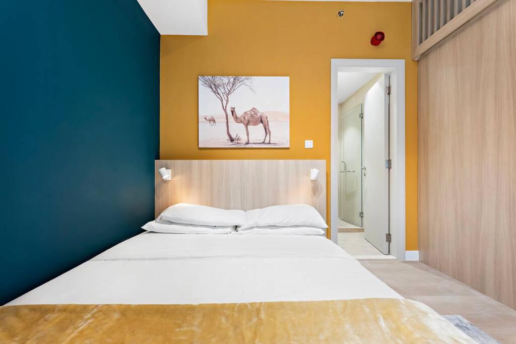 Exclusive Dubai Marina Two Bedroom Suite by Jumeirah Beach, Mall and Metro