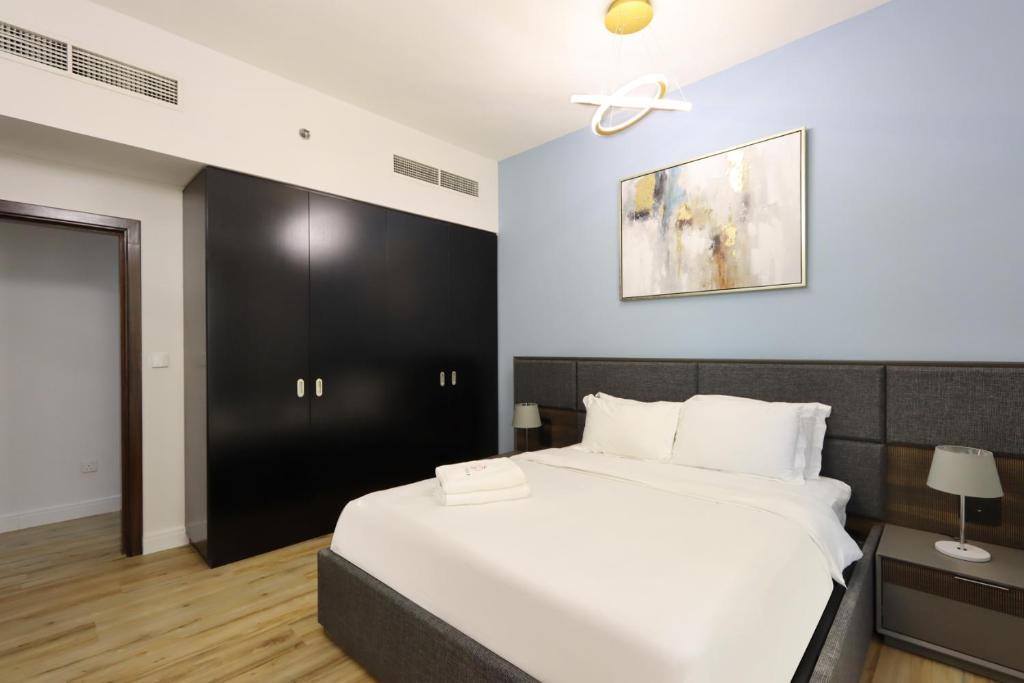 Livbnb - 3+1 in JBR, Close to Beach w/ Ain View