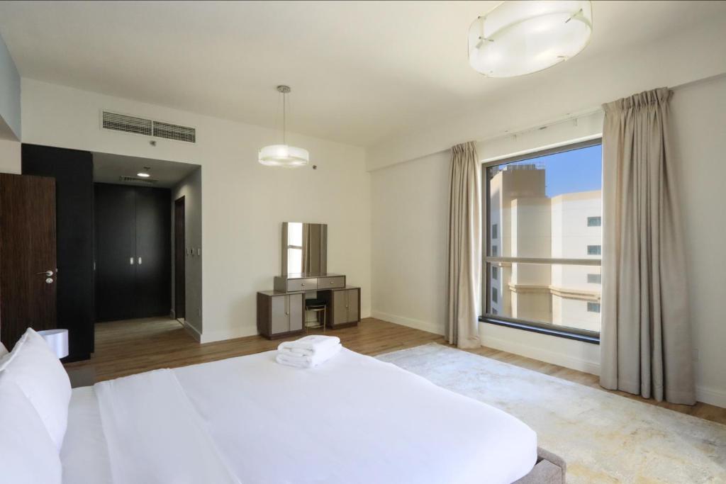 Livbnb - 3+1 in JBR, Close to Beach w/ Ain View