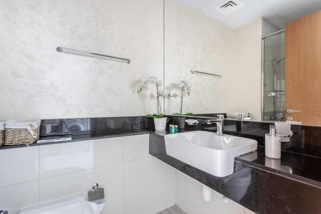 هتل فرانک پورتر - میلنیم بینگاتی - Frank Porter - Millennium Binghatti