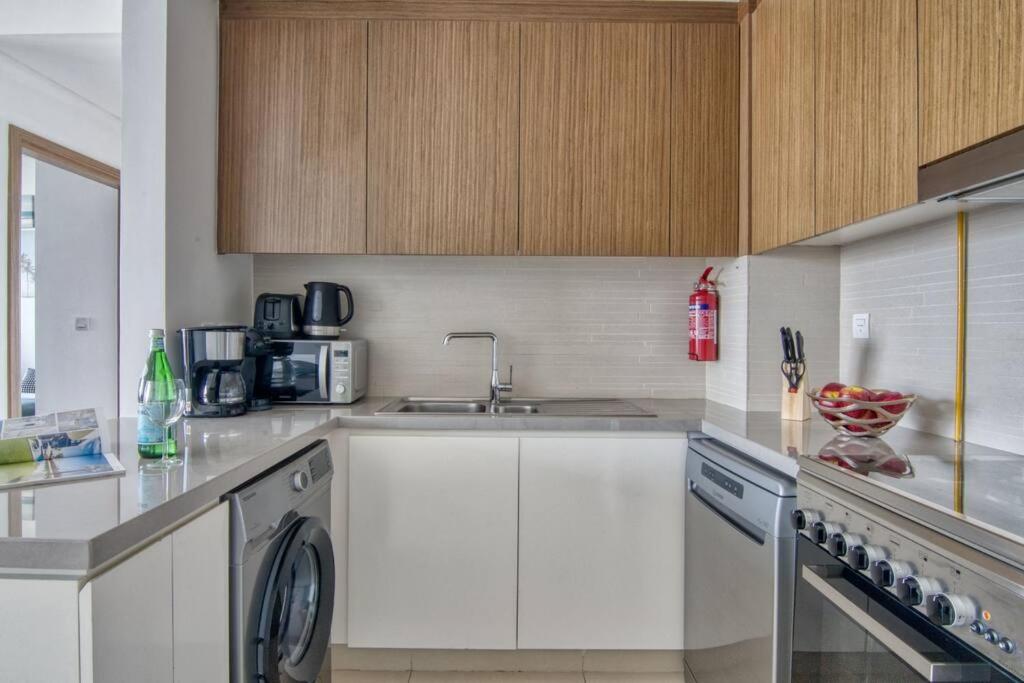 The Smart Concierge - 52 42