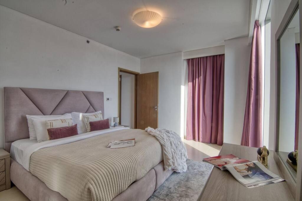 The Smart Concierge - 52 42