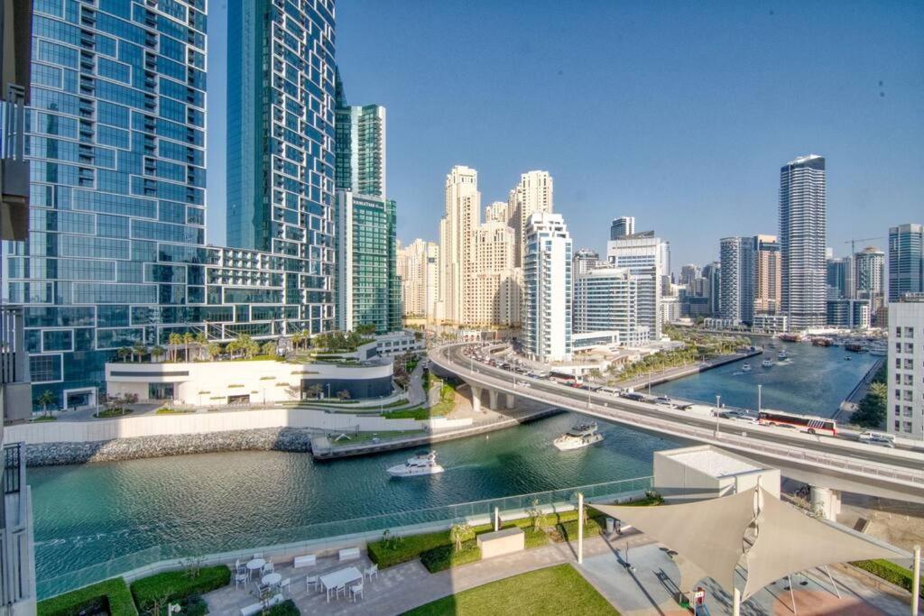 The Smart Concierge - 52 42