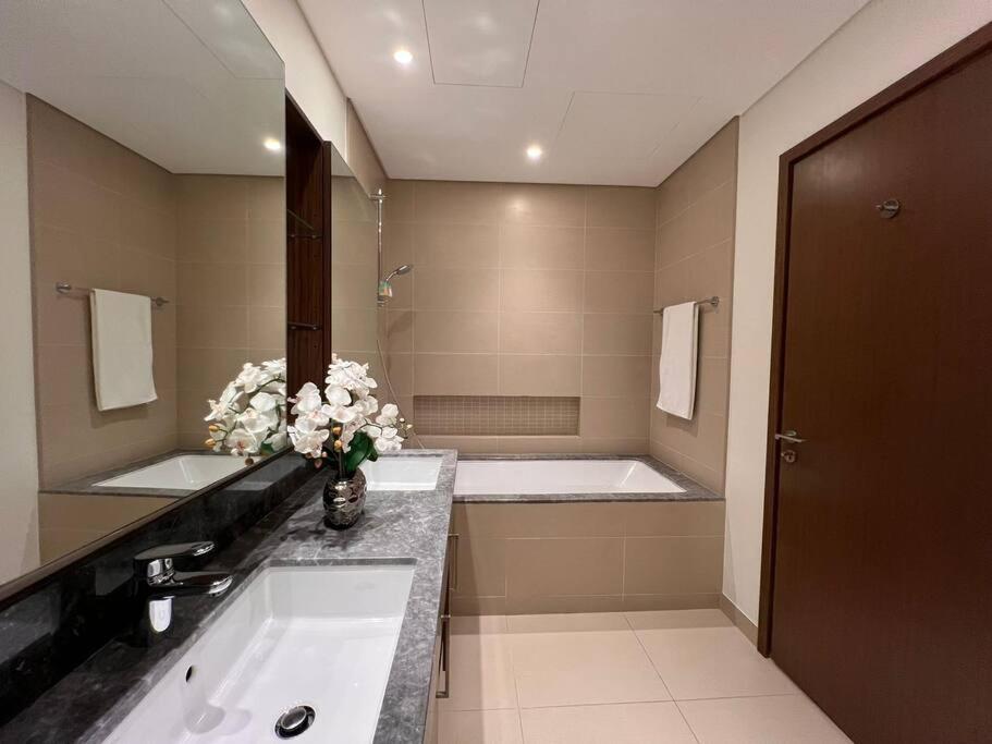 The Smart Concierge - 52 42