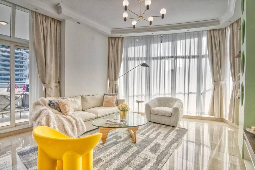 The Smart Concierge - Avant