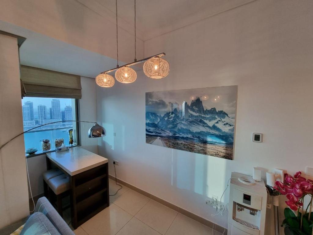 3Bed Seaviews and hotel amenities