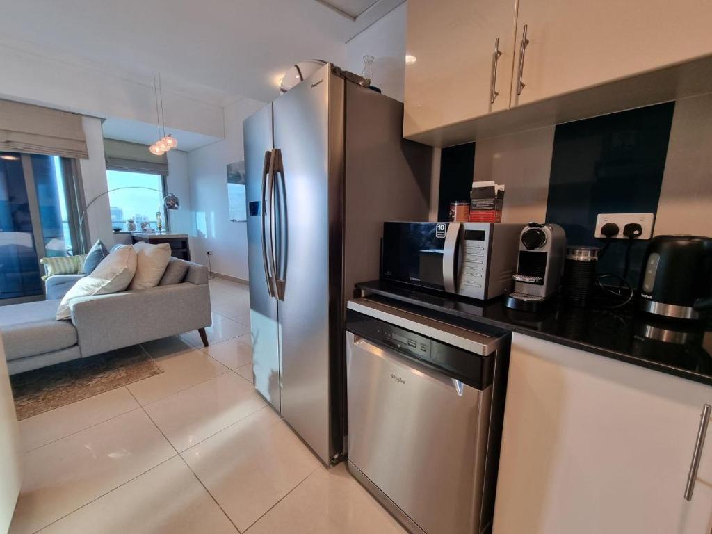 3Bed Seaviews and hotel amenities