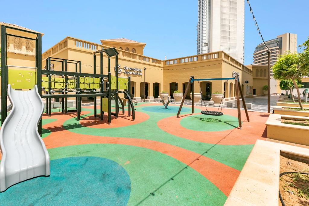 Keysplease 1 BR Beach Apt walking to metro Murjan, JBR P04A