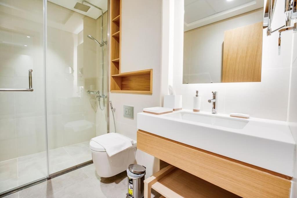 Keysplease 1 BR Beach Apt walking to metro Murjan, JBR P04A