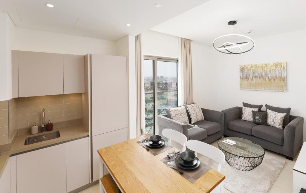 هتل مزون پریوه - مدرن اند شیک ریتریت 10مین فرام داونتاون دبی - Maison Privee - Modern & Chic Retreat 10min from Downtown Dubai