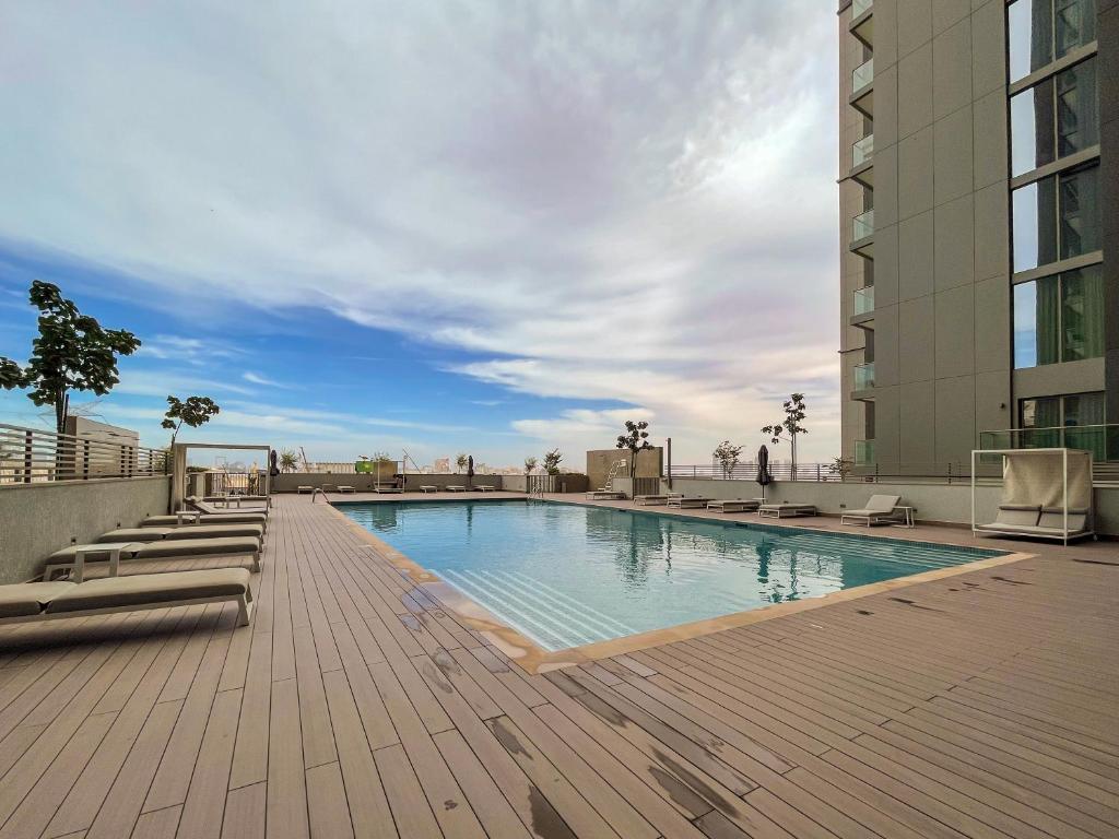 Maison Privee - Modern & Chic Retreat 10min from Downtown Dubai