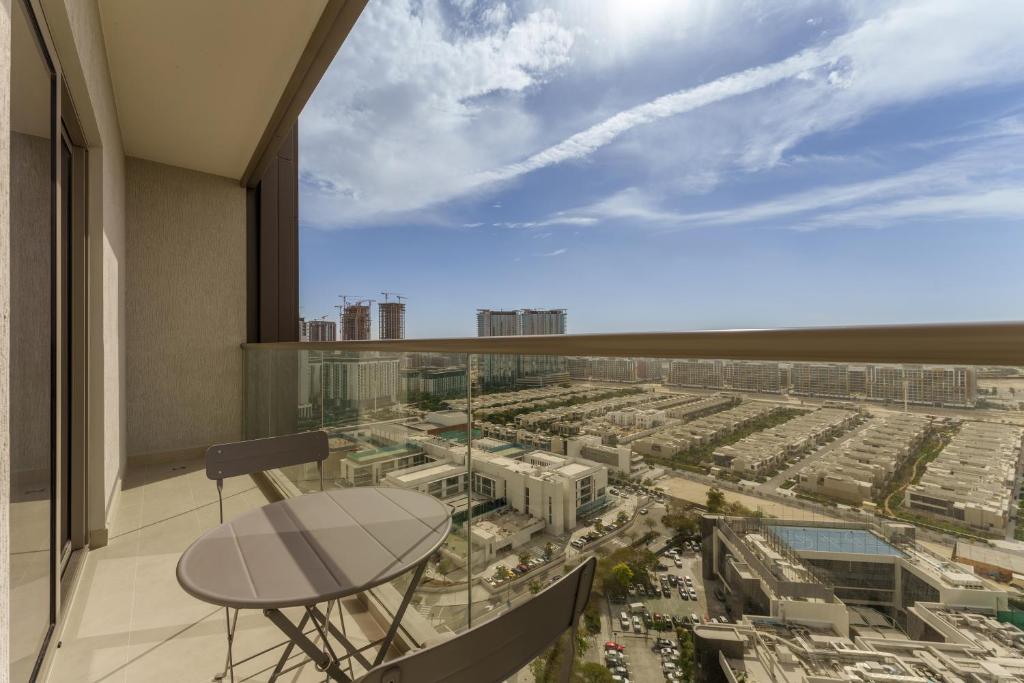 Maison Privee - Modern & Chic Retreat 10min from Downtown Dubai