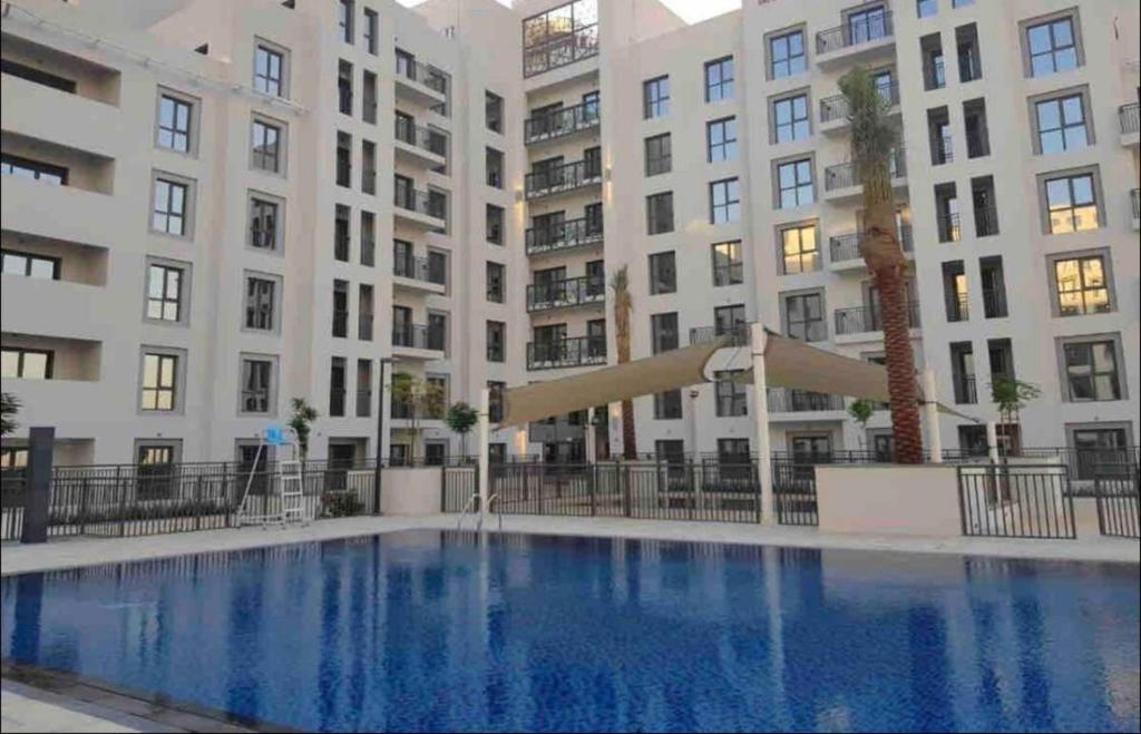 Stunning 3-Bed Apartment in Dubai