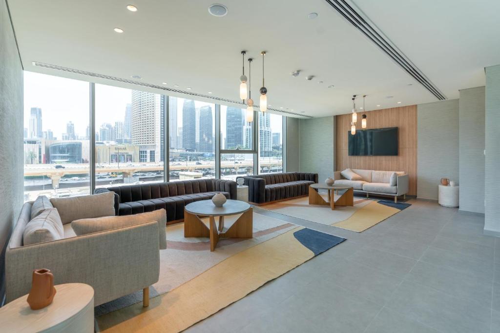 Burj Khalifa View - 2BR - Access to Dubai Mall - CityApartmentStay